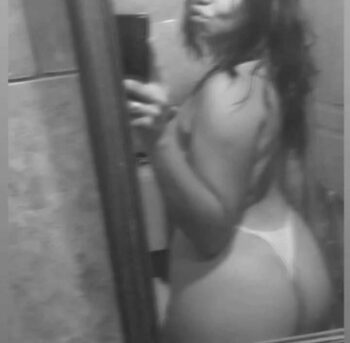 escort culona ayelen caballito ()