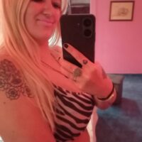 escort arianna adrogue masajes descontracturantes 