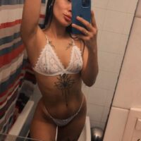 escort celeste villa del parque aire acondicionado 