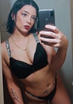 escort melody 29 villa devoto sexo virtual 