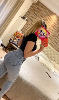 putas celeste vip balvanera besos 