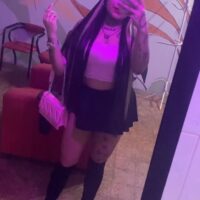escort lucesita flores despedidas 