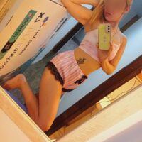 putas viky laferrere rubias 