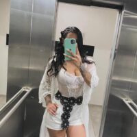 escort selena vip saavedra besos negros 