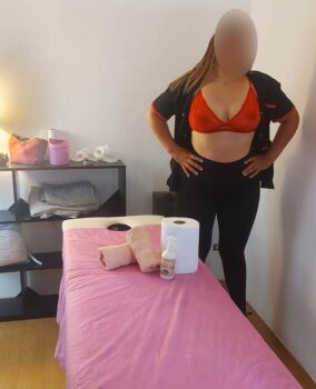 escort leyla villa del parque aire acondicionado 