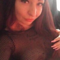 escort pamela hott moron lluvia dorada 