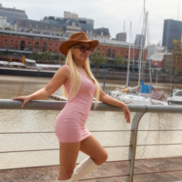 escort araceli microcentro masajes descontracturantes 