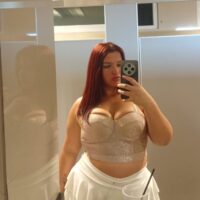 escort mia 21 florencio varela besos 