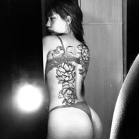 escort coral belgrano tatuajes 